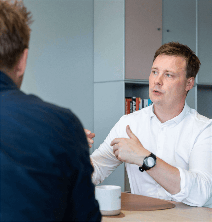 Governance rollestyring dashboard på .legal platform viser brugeradministration, adgangskontrol og rolle-tilladelser for compliance teams
